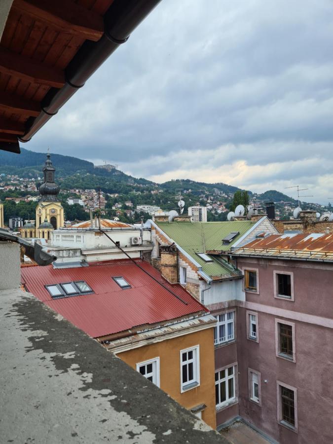 Roofs Of Sarajevo Apartment Bagian luar foto
